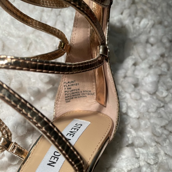 Steve Madden Heels - Picture 7 of 8